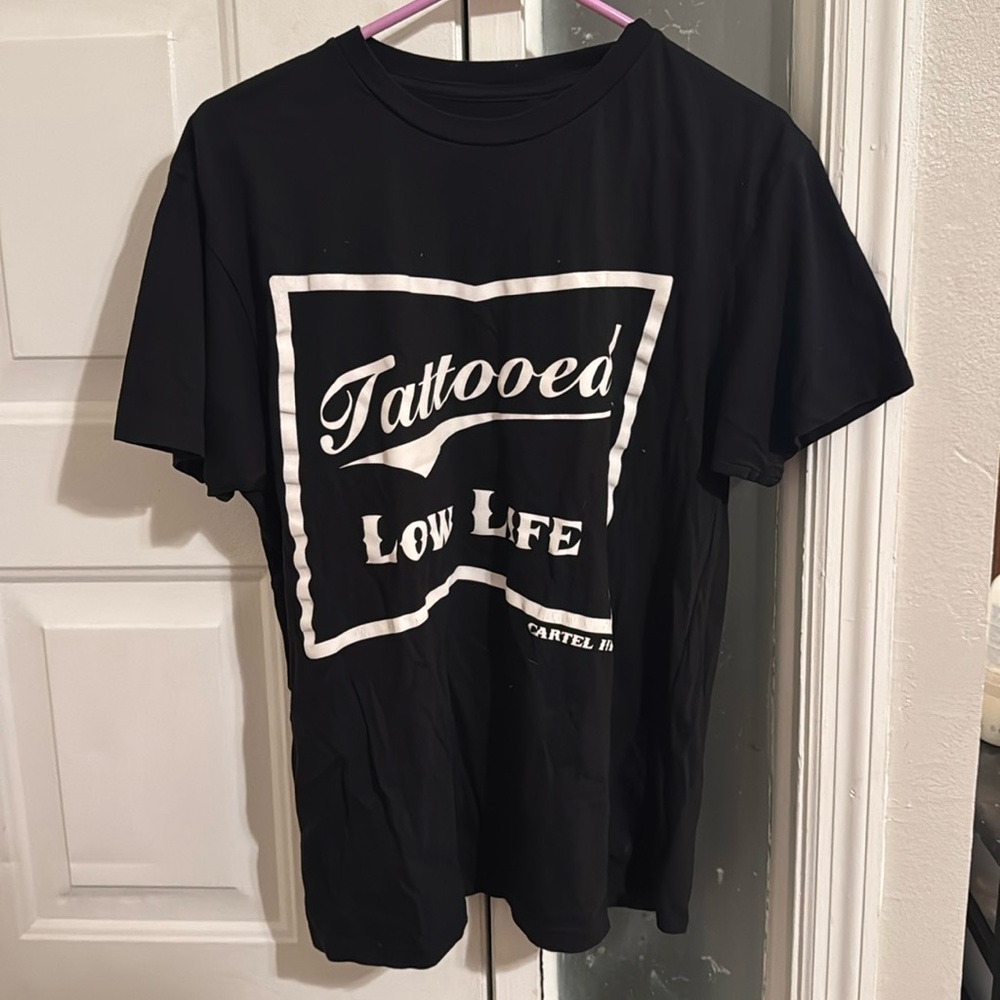 Gently worn. Men’s short sleeve tshirt